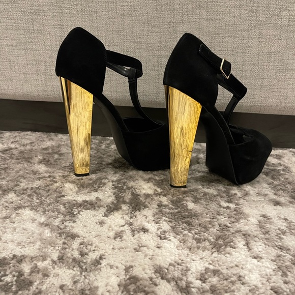 Steve Madden Pumps - Picture 3 of 4